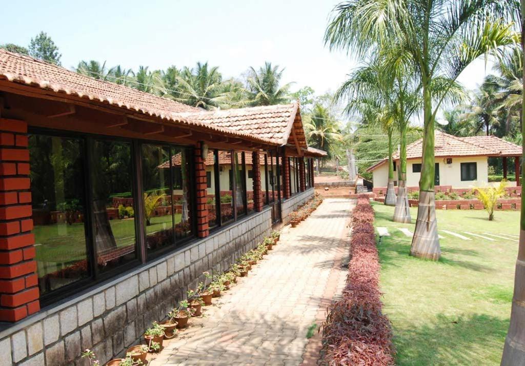 Vihangama Holiday Retreat Tirthahalli Zewnętrze zdjęcie