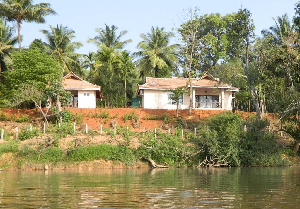 Vihangama Holiday Retreat Tirthahalli Zewnętrze zdjęcie